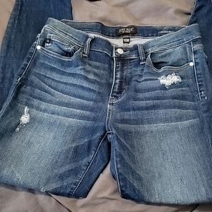 Judy blue destructed jeans